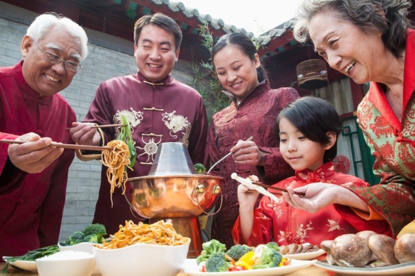 เนสท์เล่ เผยเคล็ดลับปรับการกินให้สมดุล กับ 'อาหารมงคลตรุษจีน'  เฮงทั้งปี ดีต่อสุขภาพ